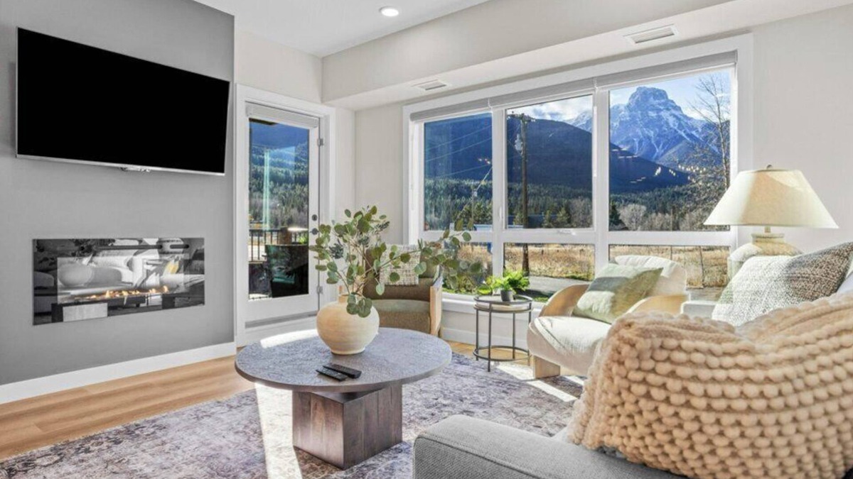 Copperstone Resort Condo | ☀️Rocky Mountain View Retreat |Hot Tub & Pool ☀️