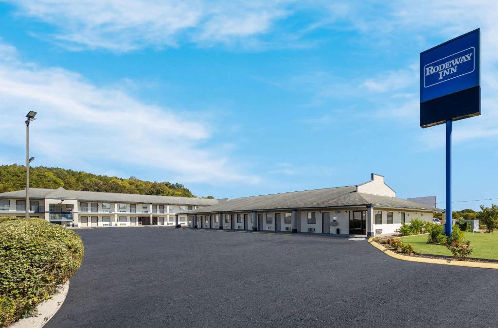 Ardmore Hotel | Rodeway Inn Ardmore I-65