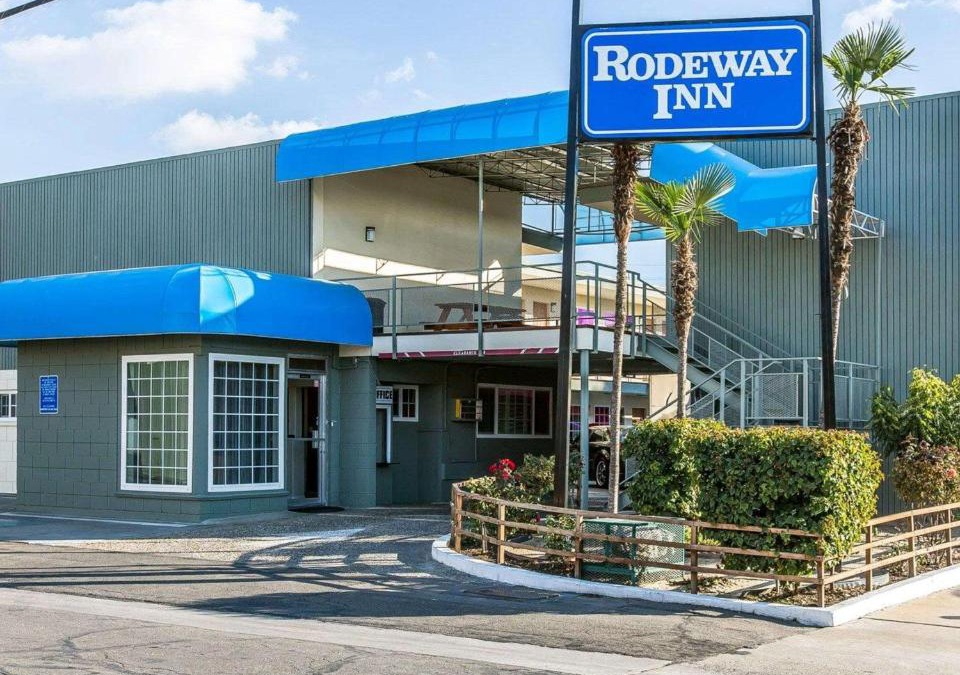 Hanford Hotel | Rodeway Inn Downtown Hanford