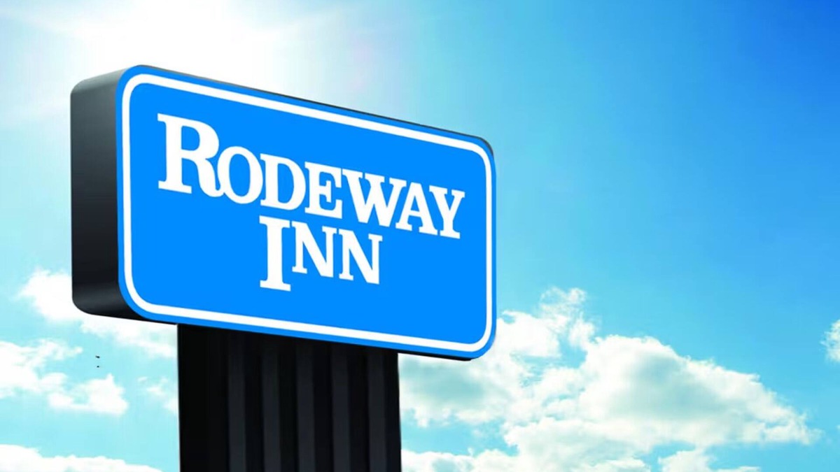 Florence Hotel | Rodeway Inn Florence Downtown