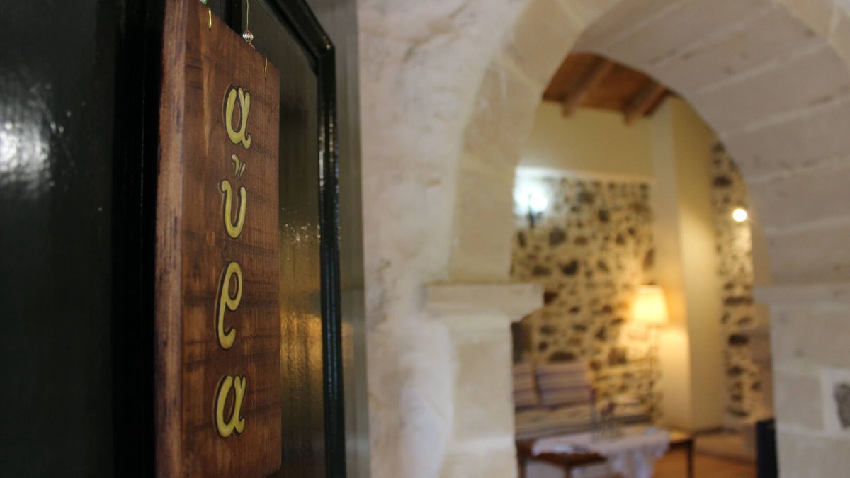 Zaros Apartment | Roes Apartments-Avra-