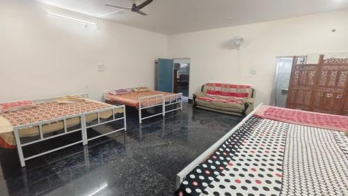 Bhongir House | RoHans FarmStay and Events