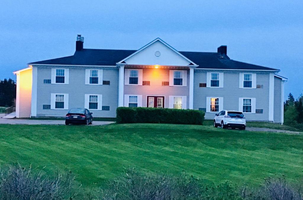 Souris Hotel | Rollo Bay Inn