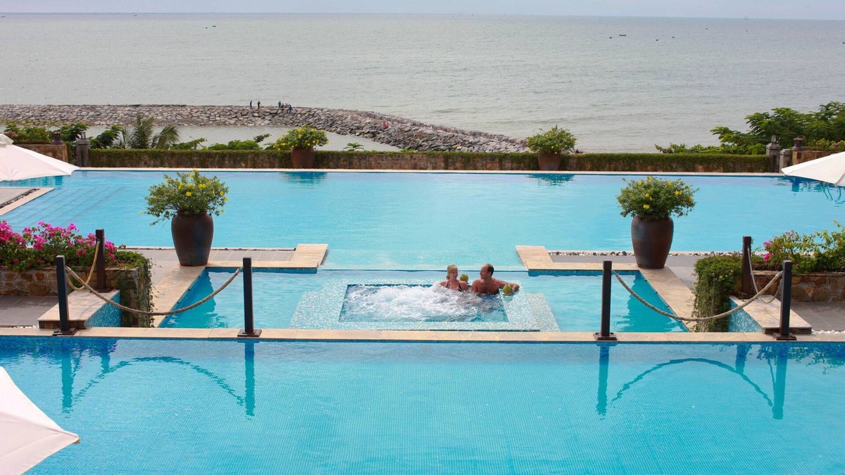 Phu Hai Beach Hotel | Romana Resort & Spa