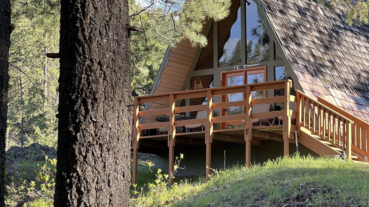 Peshastin Cabin | Romantic A-frame Cabin with Cedar Sauna, Private River and Scenic Views