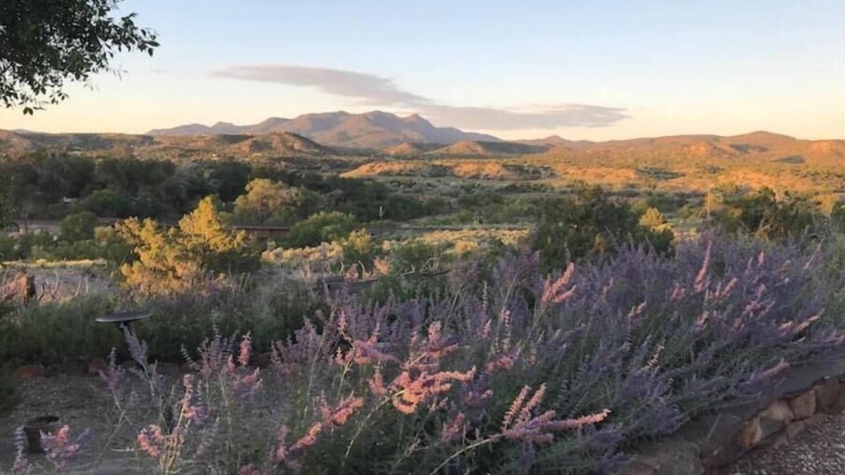 Cerrillos House | Romantic Adobe Casita, Hot tub, Kitchen, Woodstove, astounding views, historic.