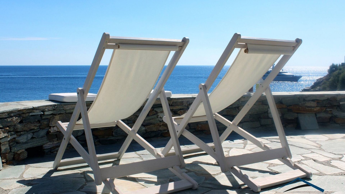 Koundouros House | Romantic and cozy house on the waterfront in the area of Koundouros, Kea