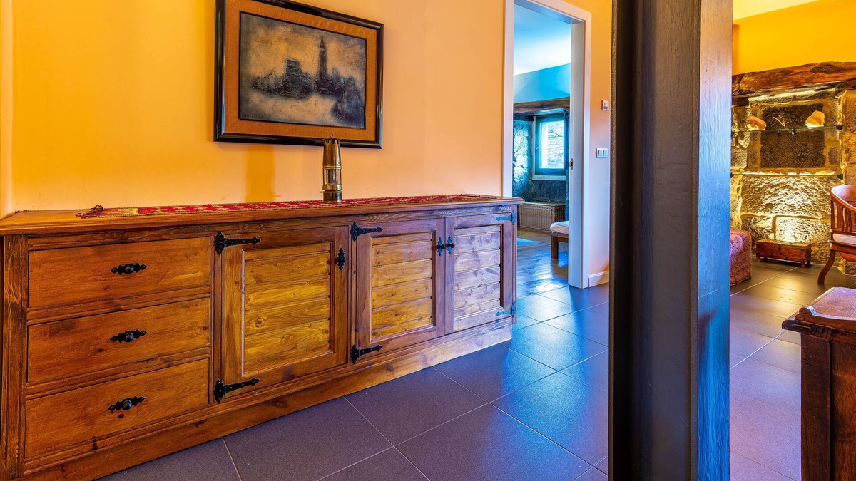 San Miguel de Aras House | Romantic apartment, between the sea and the mountains