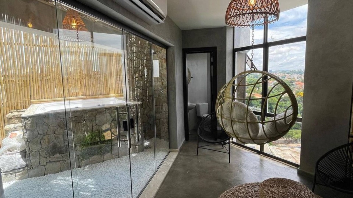 Vila Suzana Apartment | Romantic Duplex Rooftop Jacuzzi SPA (pet friendly!)