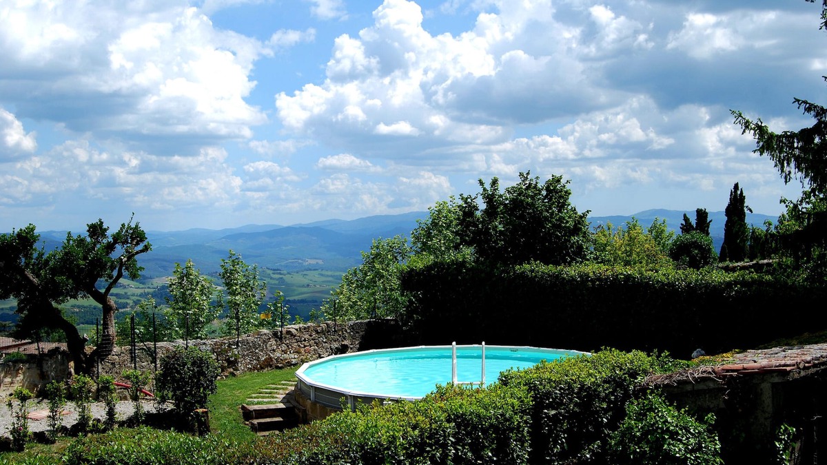 Volterra Cottage | Romantic Cottege WITH PRIVATE POOL above Medieval City Walls