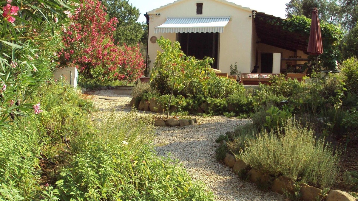 Caldana Cottage | Romantic country house, absolute secluded location, close to the sea, garden, dogs welcome
