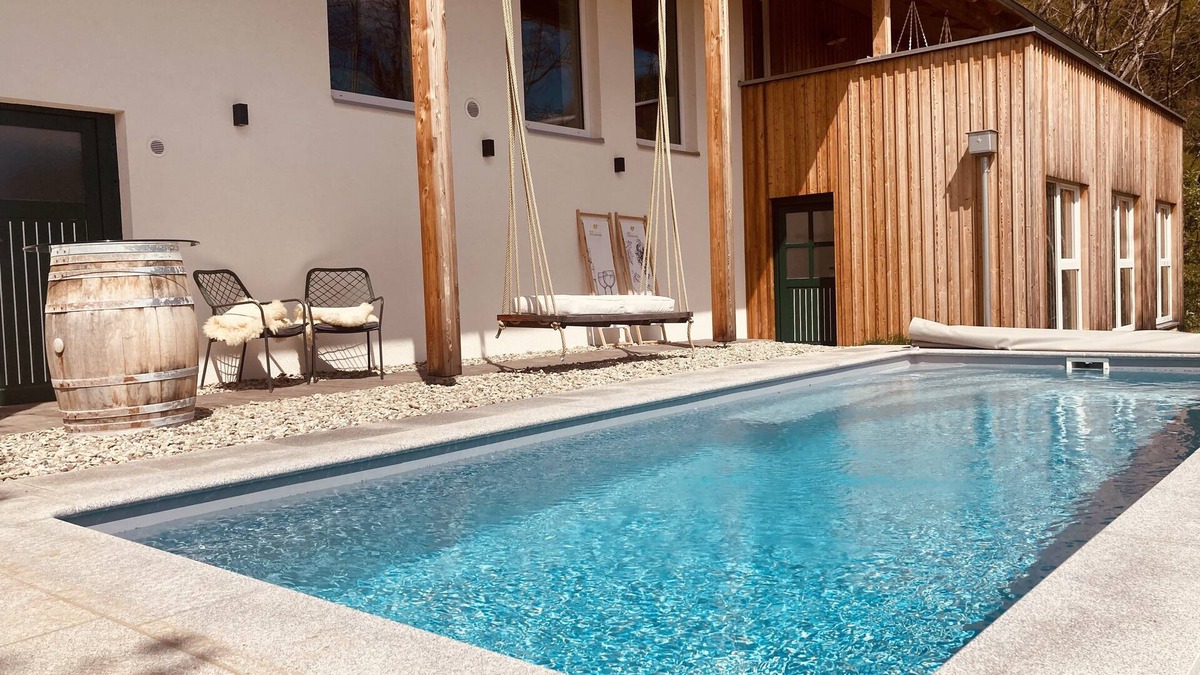 Fresing Cottage | Romantic farmhouse in the vineyards of southern Styria