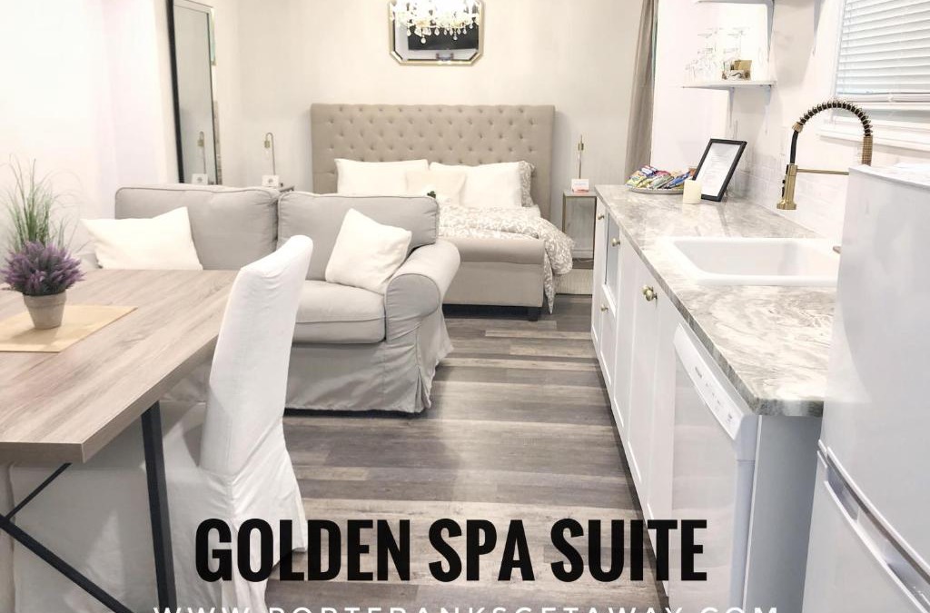 Port Franks Apartment | Romantic Golden Spa Suite