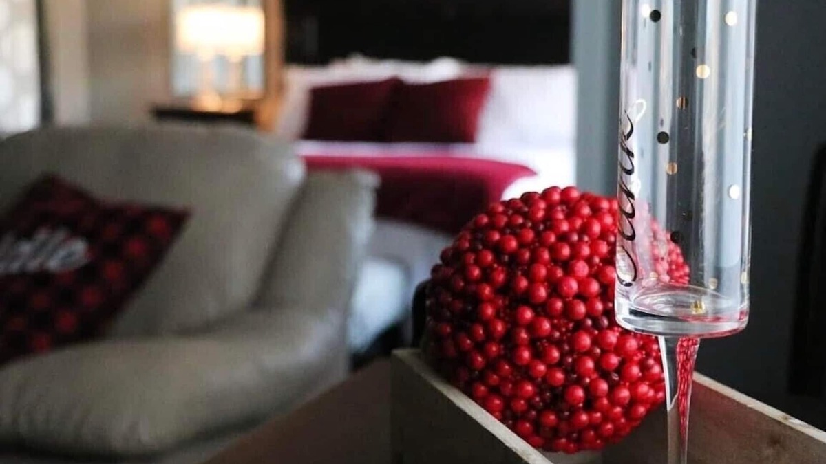 St. Joseph Apartment | Romantic king suite located 15 minutes from U of I