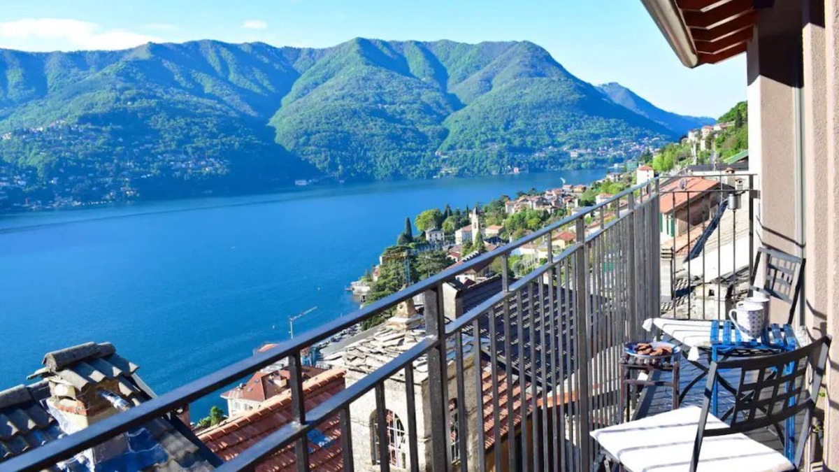 Laglio House | Romantic stone house with wide view of Lake Como and Villa Oleandra