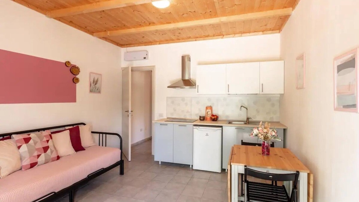 Sassoferrato Other | Romantic two-room apartment in lovely farmhouse at the foot of the Marche Apennines