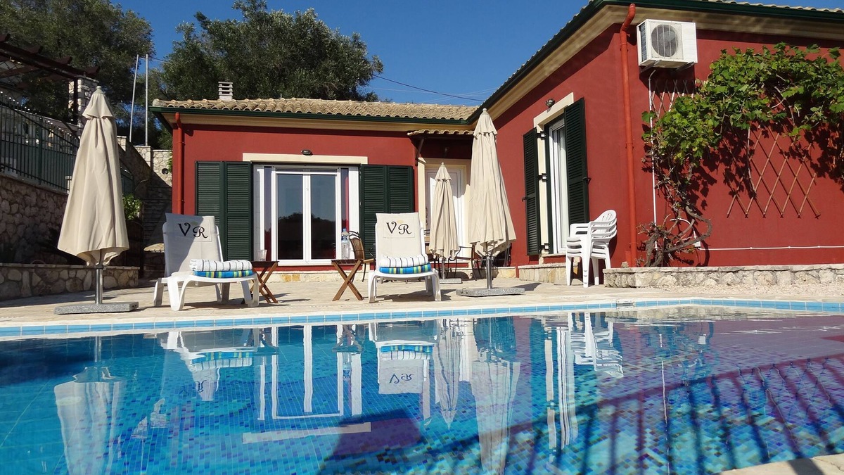 Agios Ioannis Villa | Romantic villa,quiet location, private pool, sun terrace, 10 min. to the beach!