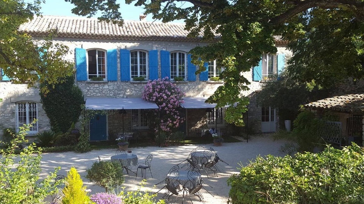 Fontaine-de-Vaucluse Apartment | ROMARIN * - 4 PERSON APARTMENT (WITH TERRACE)