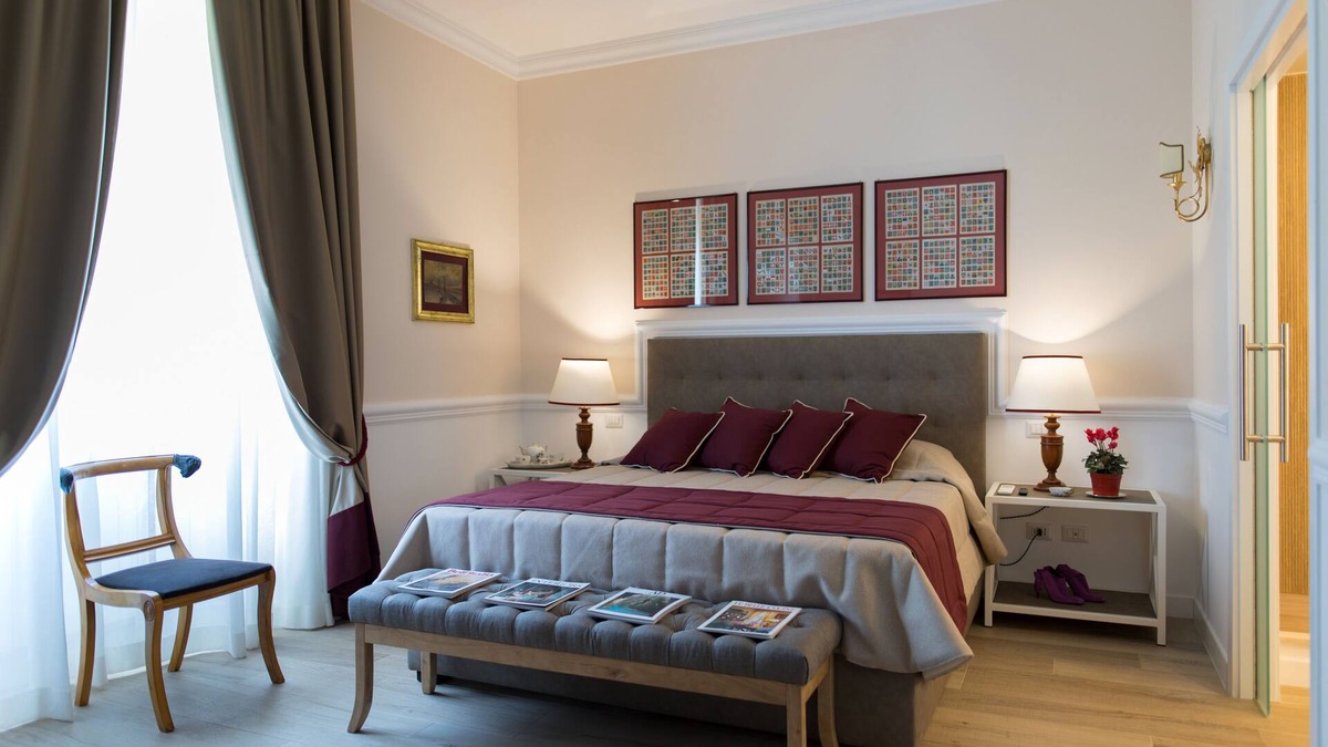 Prati Apartment | ROME BOUTIQUE APARTMENTS luxurious, just minutes from downtown and the Vatican.