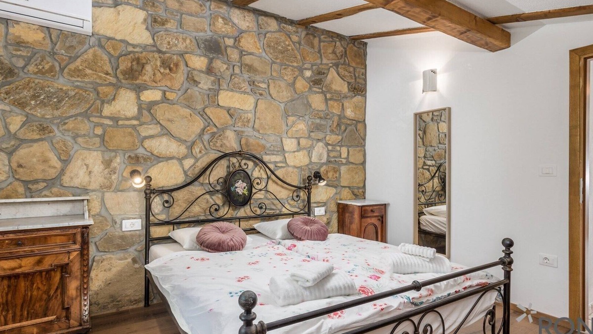 Vrh Apartment | Rona Mea Vista Apartment