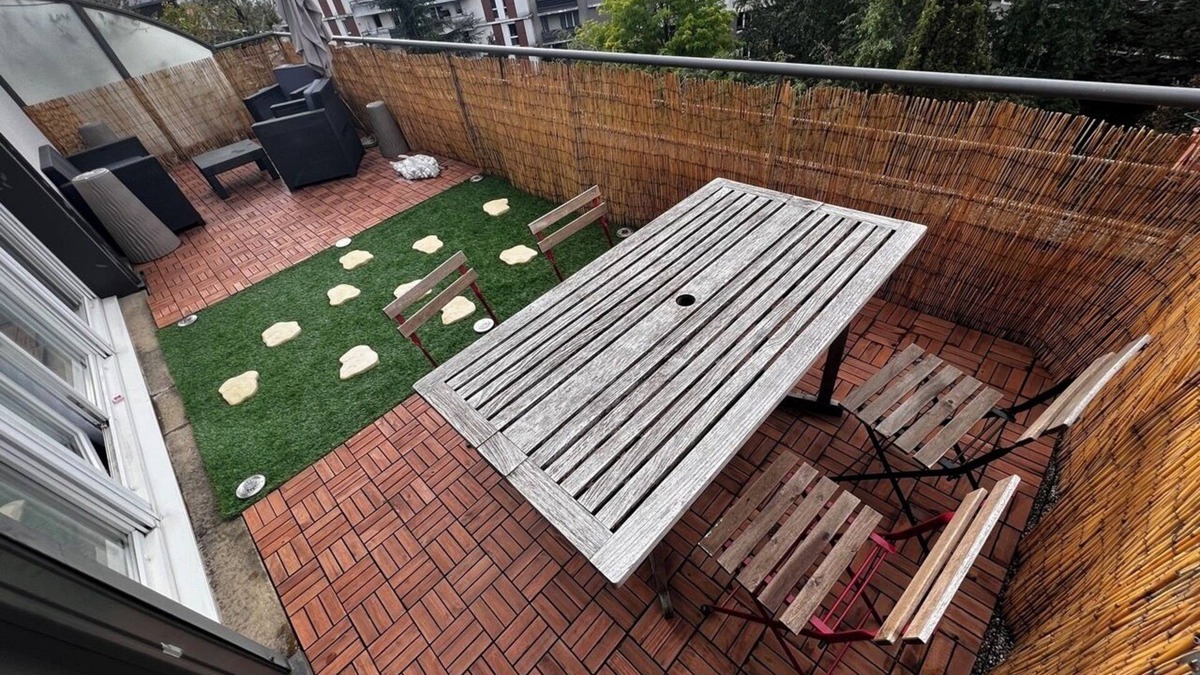 Le Kremlin-Bicetre Apartment | Rooftop Avec 3 Chambres, 90m2 Terrasse, vue Paris/tour Eiffel . 5min du Métro7