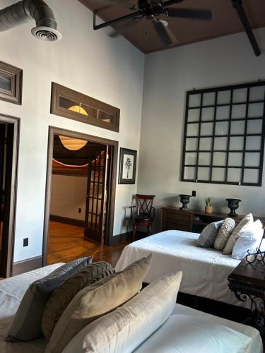 Anderson Apartment | Rooftop Loft DT Great View