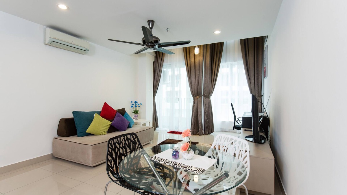 Ara Damansara Apartment | Rooftop Pool, modern, Center PJ Sunway