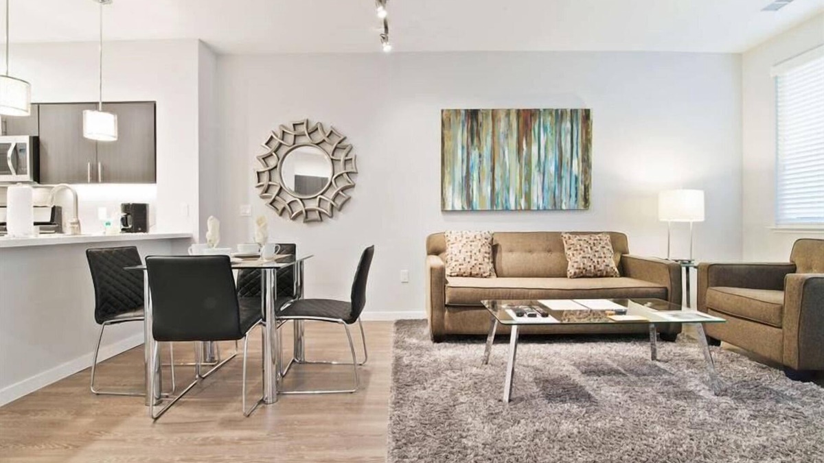 Menlo Park Apartment | Rooftop Sky Lounge w/BBQ & Fire Pit | Near Stanford Hospital