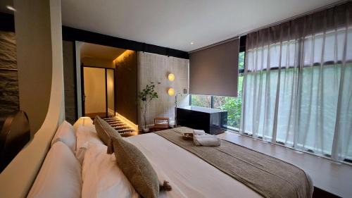 Tanah Rata Apartment | Room 11 by 10 Mentigi