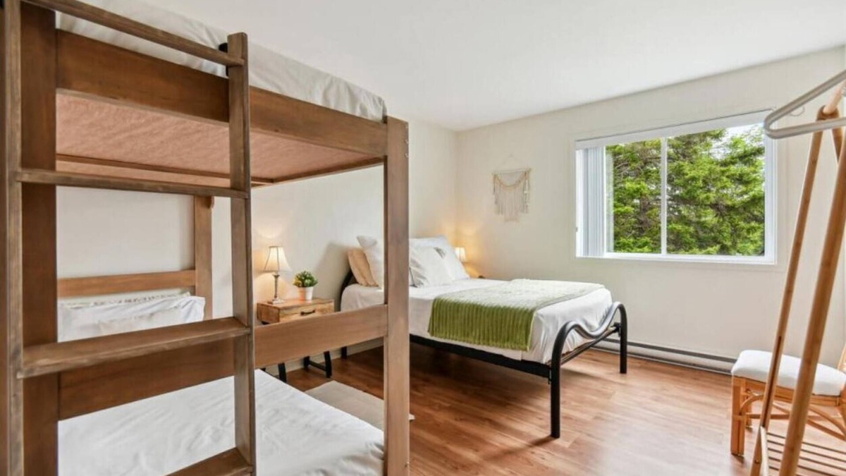 Saint Donat Bed & Breakfast | Room 6: The Serene