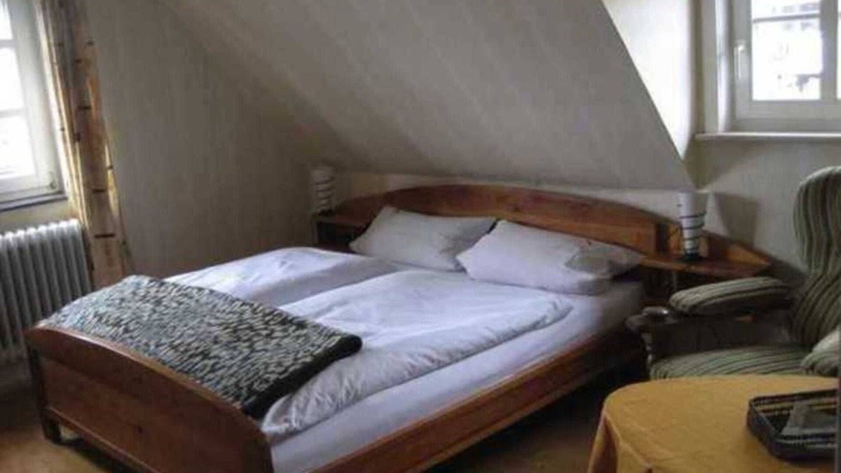 Lichtenfels Apartment | Room 8 - House by the forest