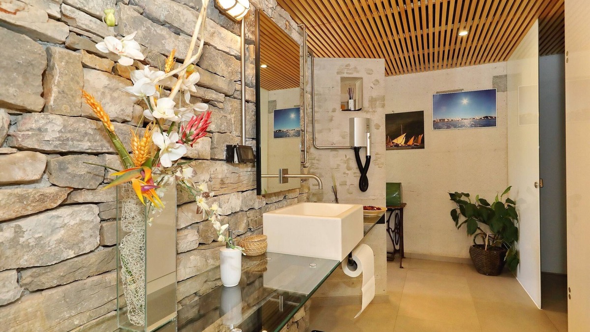 Kornati Hotel | Room 8 - Perfect Glamping for people who want more!