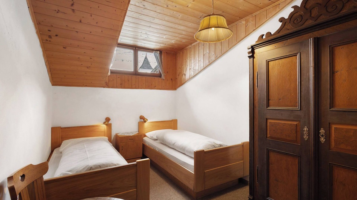 Val di Vizze Apartment | Room 'Bartlhof Vitus' with Mountain View, Shared Terrace and Wi-Fi