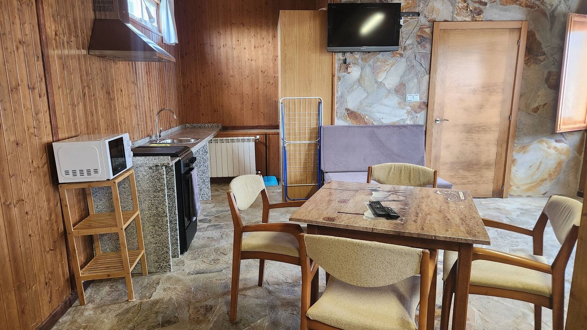 Marcelle Apartment | Room 'Casa Jardín Habitación Cuádruple J' with Private Pool, Shared Terrace and Shared Garden