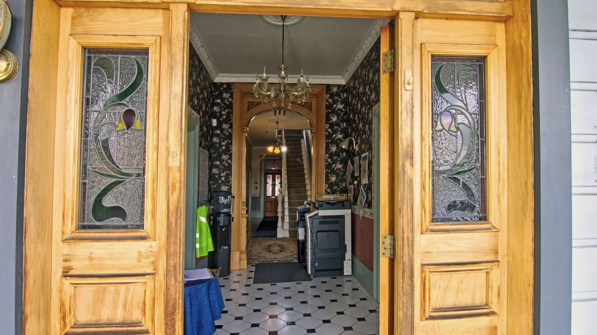 Masterton House | Room for everyone .comfortablenbeds for large groups