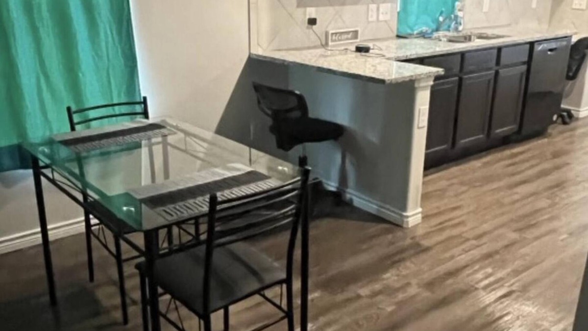 Fort Worth House | Room for rent in a charming 2-bedroom, 2-bathroom house