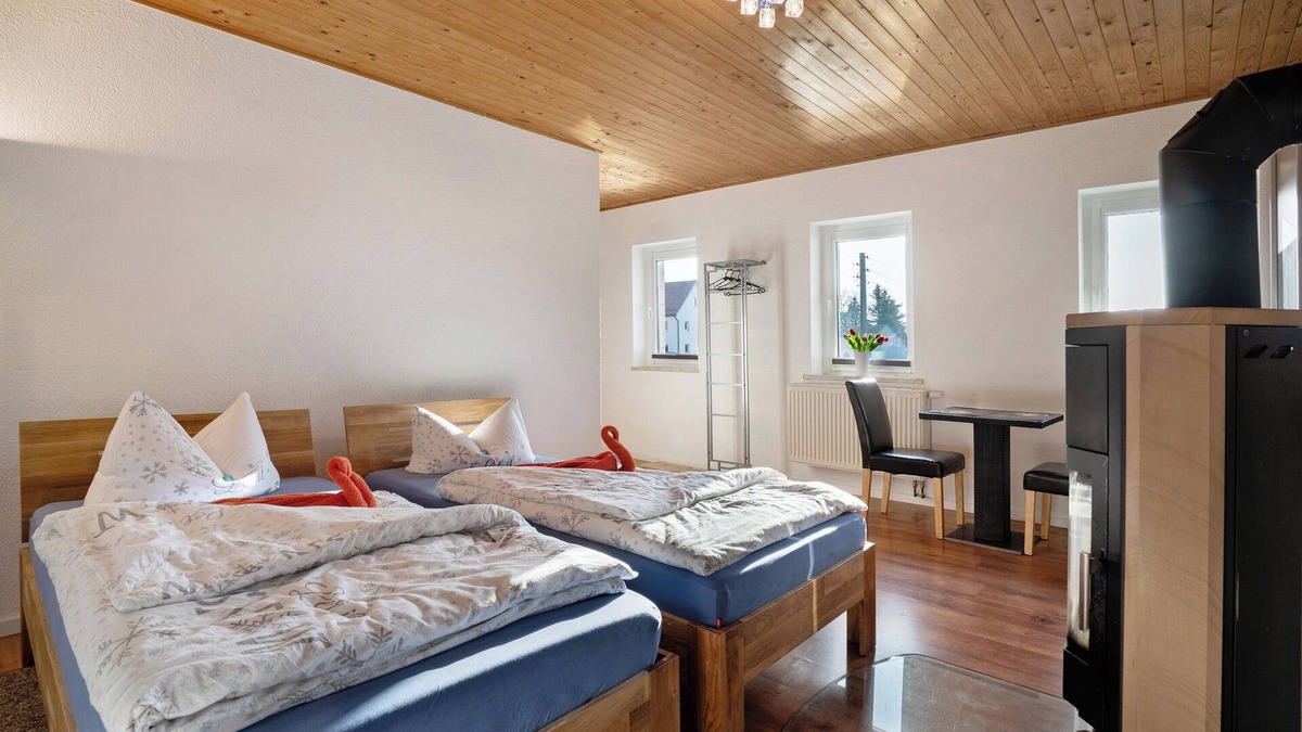 Triebischtal Apartment | Room 'Gästezimmer 3' with Shared Terrace, Shared Garden and Wi-Fi