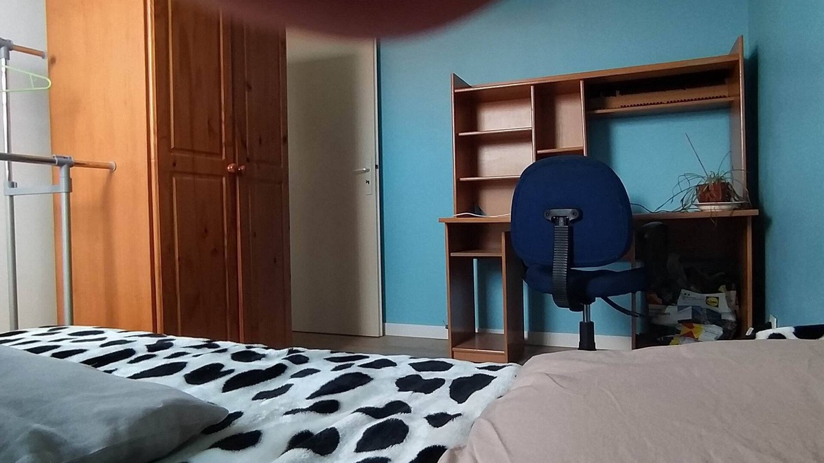 Merignies House | Room in a house 200 m from the greenway
