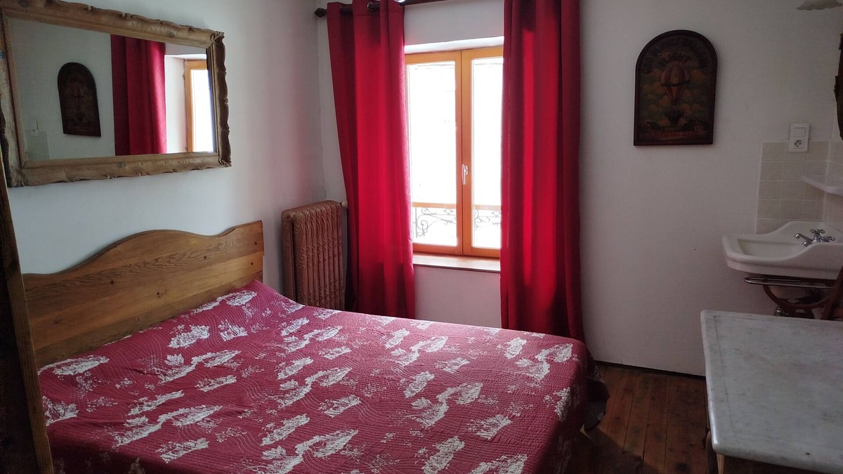 Villar-d'Arene House | Room in a house of the XVII century - N°5 Chez Jean Pierre