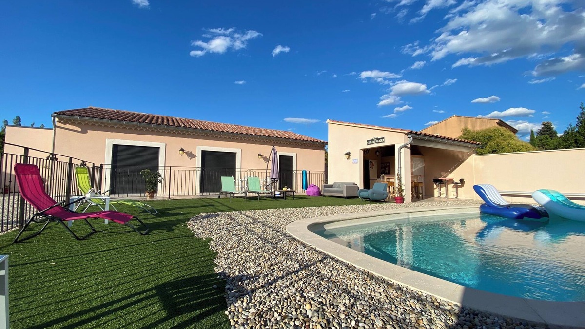 Malaucene Apartment | Room in a Villa at the Foot of Ventoux