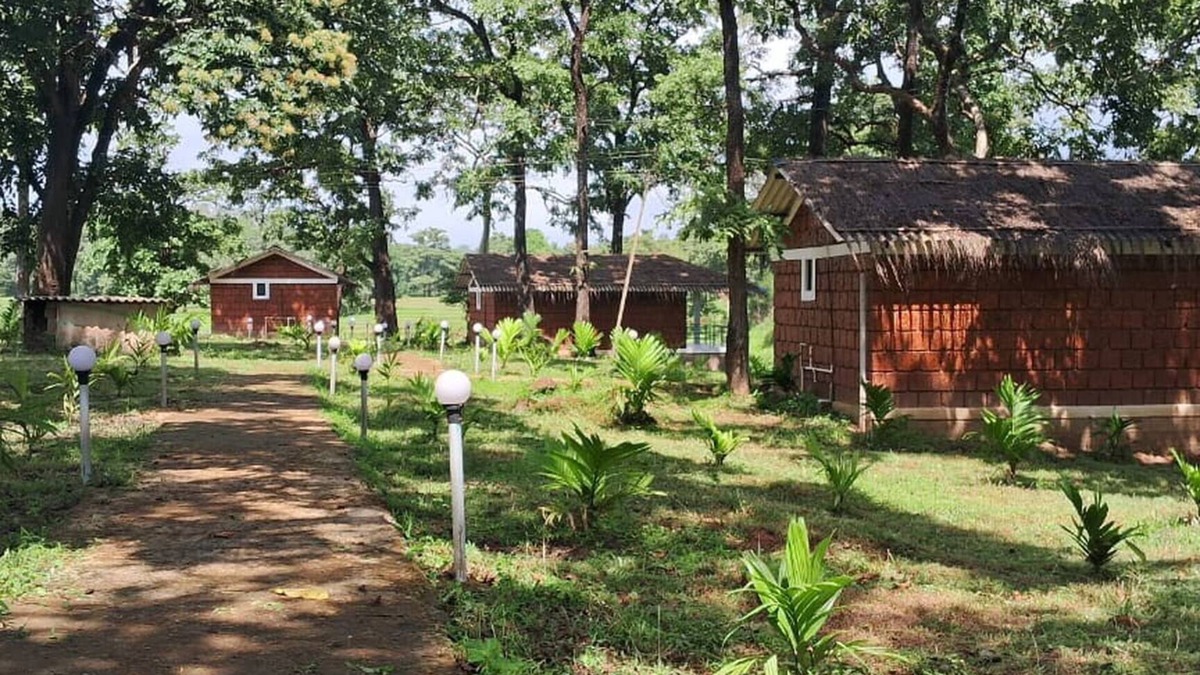 Timbholi House | Room in B&B - Cottage In Farm House Dandeli