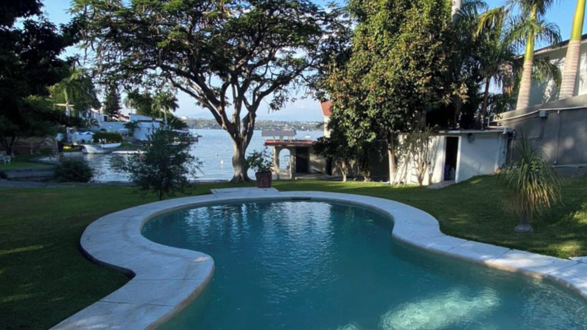 Tequesquitengo House | Room in House - Dream House on Lake Tequesquitengo