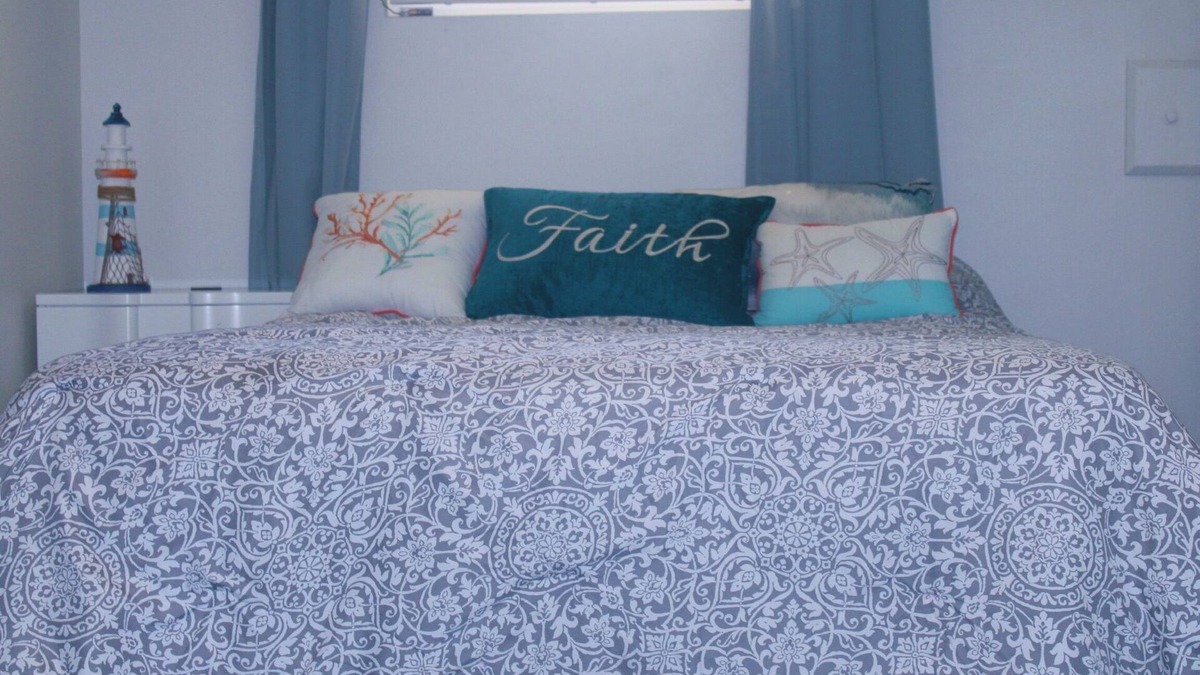 Clearwater Apartment | Room in my home with private entrance