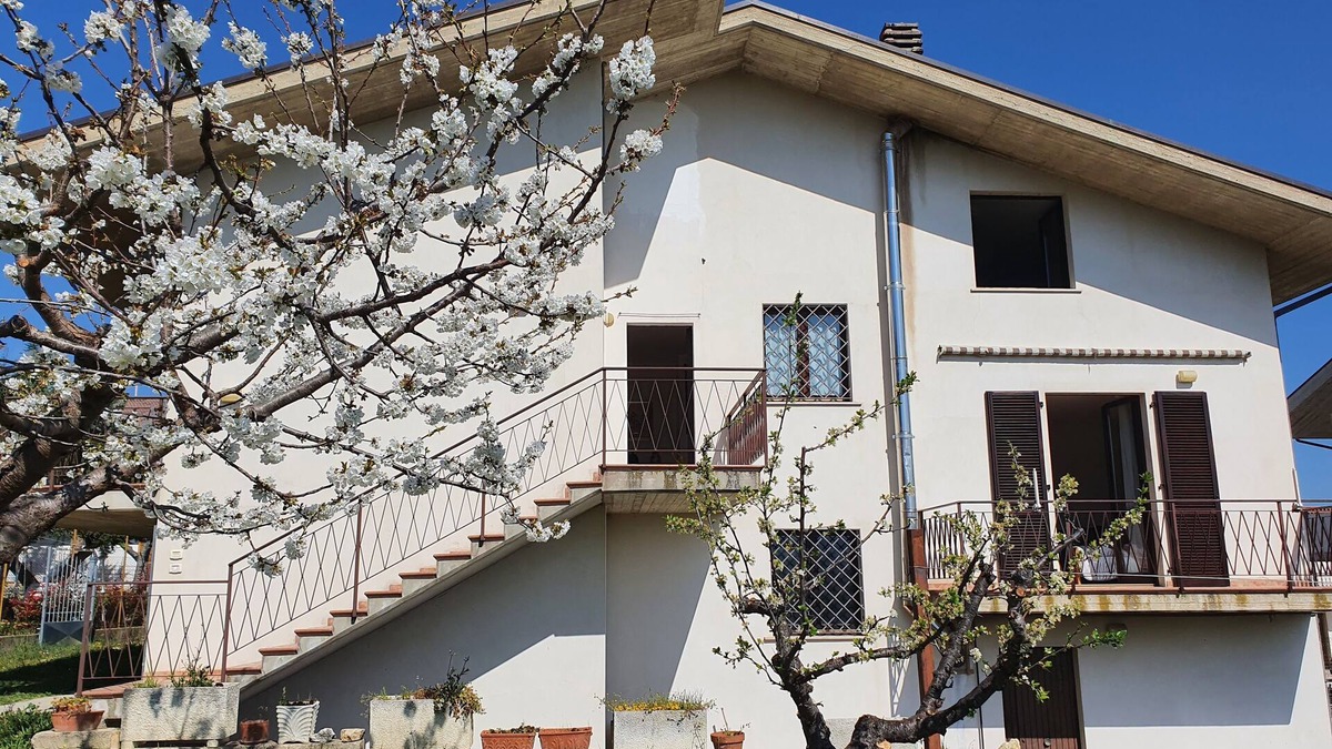 Civitella Casanova House | Room in vacation home in the hills of Abruzzo between sea and mountains