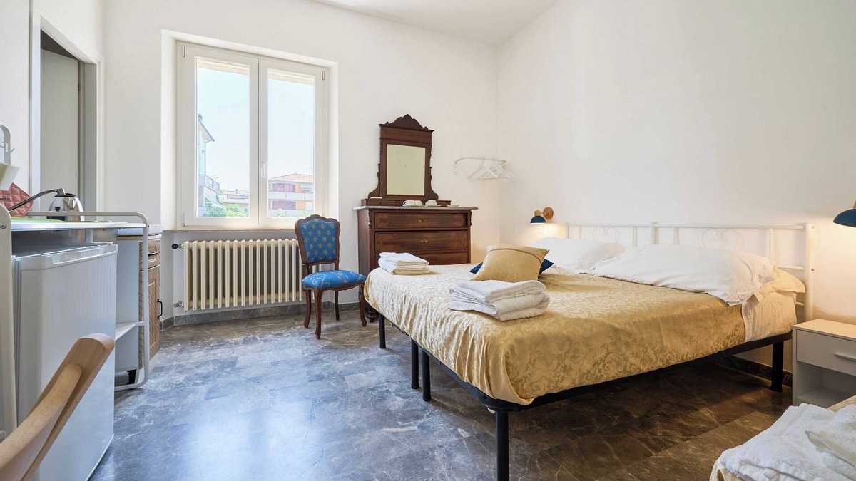 Scarlino Scalo Apartment | Room 'La Lenzerina' with Shared Garden and Wi-Fi