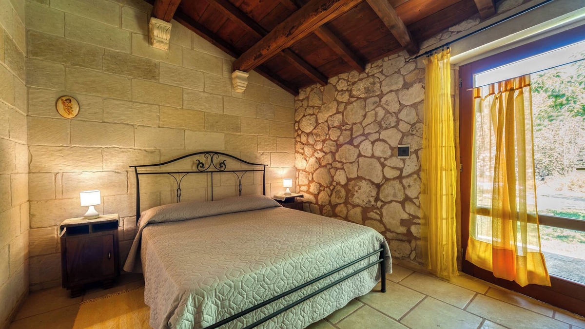 Vernole Apartment | Room 'Masseria Copertini - Angelo' with Wi-Fi and Air Conditioning