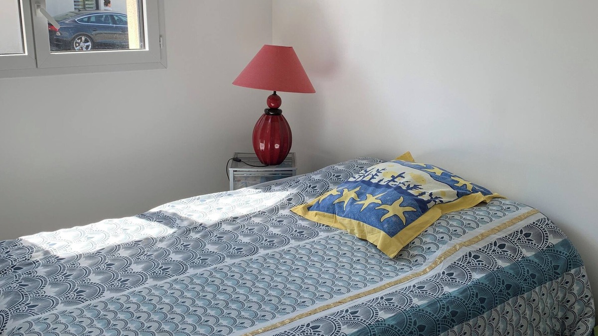 Laigne-en-Belin Bed & Breakfast | Room near circuit 24.heures du mans