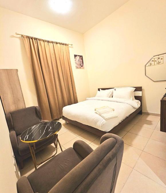 Jumeira 1 Apartment | Room near to Lamer Beach Jumeirah one walk distance oima leasing property