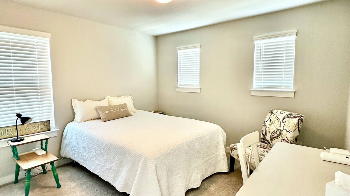 Elgin House | Room Upstairs