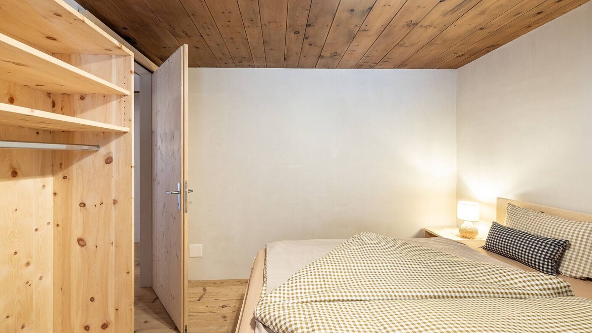 Ardez Bed & Breakfast | ROOM USTAREA SPLUGA 2